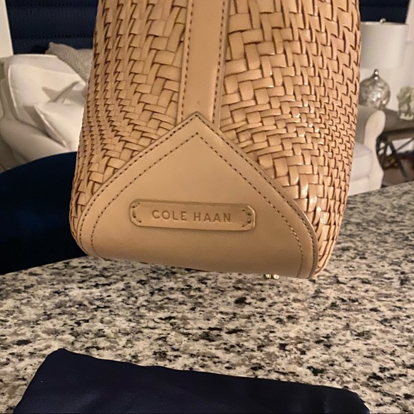 ✨SOLD!✨Cole Haan✨NWT!✨Genevieve Woven Leather Bag - Picture 8 of 16
